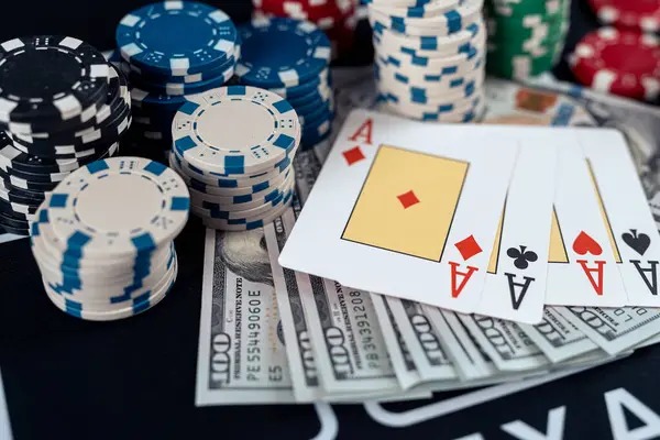 mawartoto s app interface showing live-dealer table selection